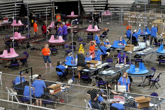 Midterm results hang in the balance as counting continues in Arizona, Alaska, and California