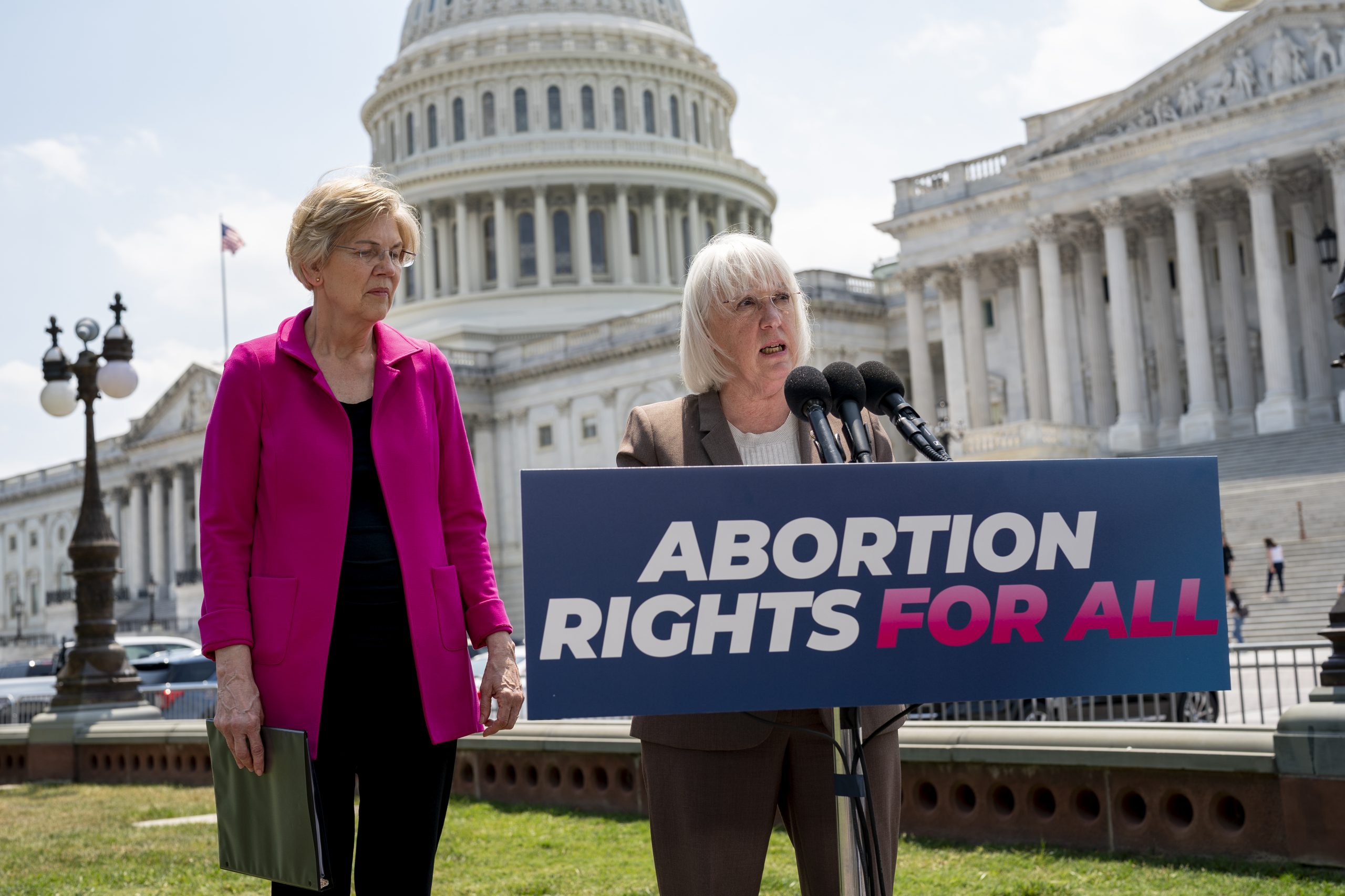 Warren: Biden ‘should be running’ in 2024