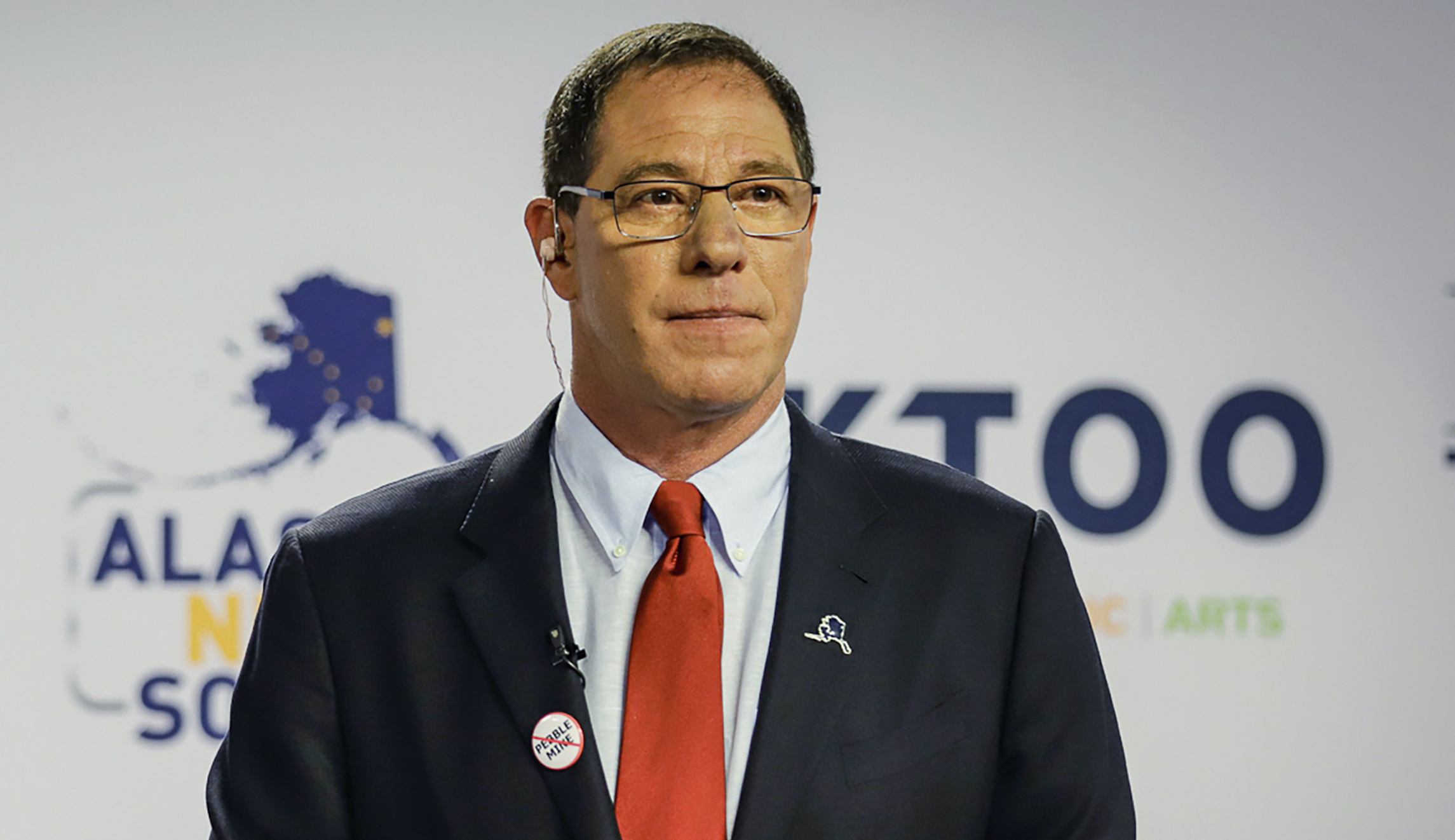 Dynamics of Palin-led Alaska open House race shift after Al Gross withdrawal