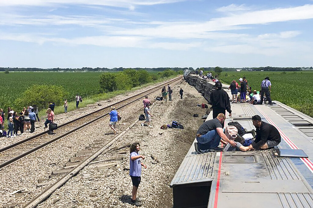 Amtrak Derailment Missouri