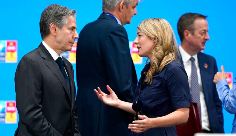 Russia has no interest in peace talks, leading NATO officials say