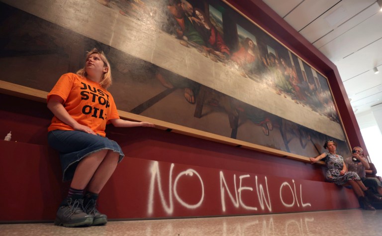 New protest trend: Green activists gluing themselves to art