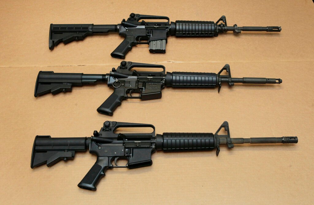 Illinois Legislature passes assault-style weapons ban