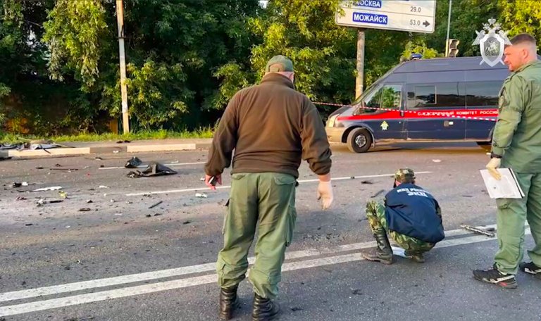 Daughter of Putin ally Alexander Dugin killed in car blast