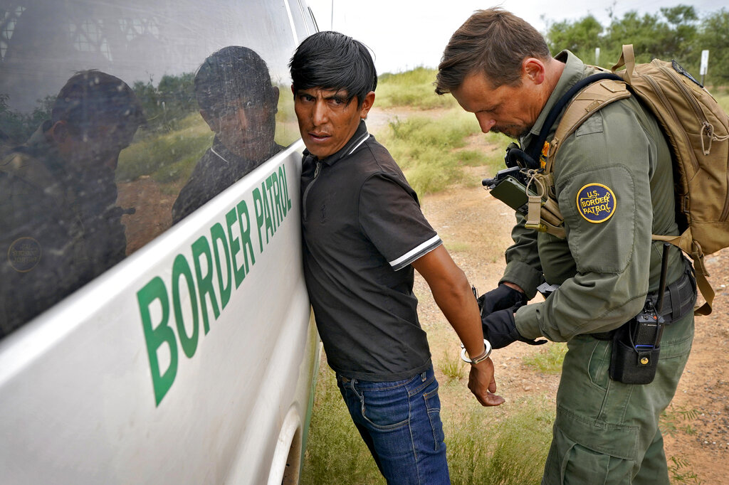 APTOPIX Border Deaths Body Recovery Chaplains