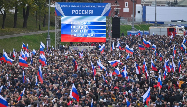 Biden condemns Russian attempts to annex Ukrainian territory