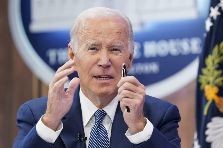 Biden repeats exaggerated 2004 fire story at White House event