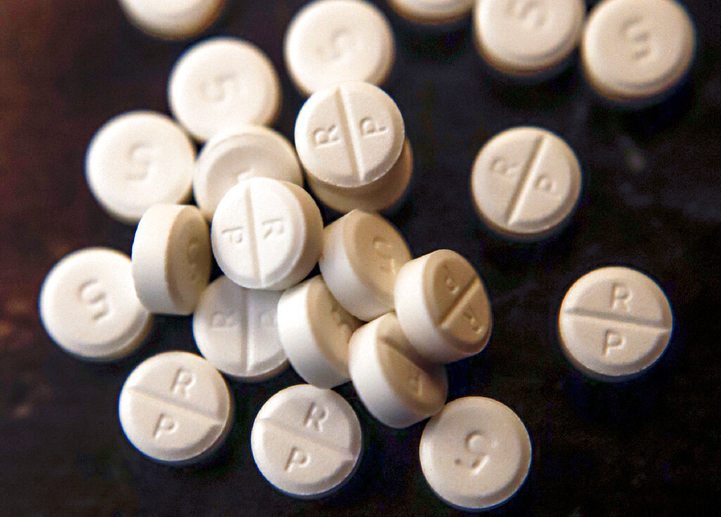 CDC gives doctors more leeway in prescribing opioid painkillers