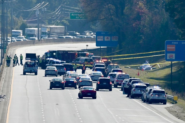 News helicopter crash in North Carolina leaves pilot and meteorologist dead