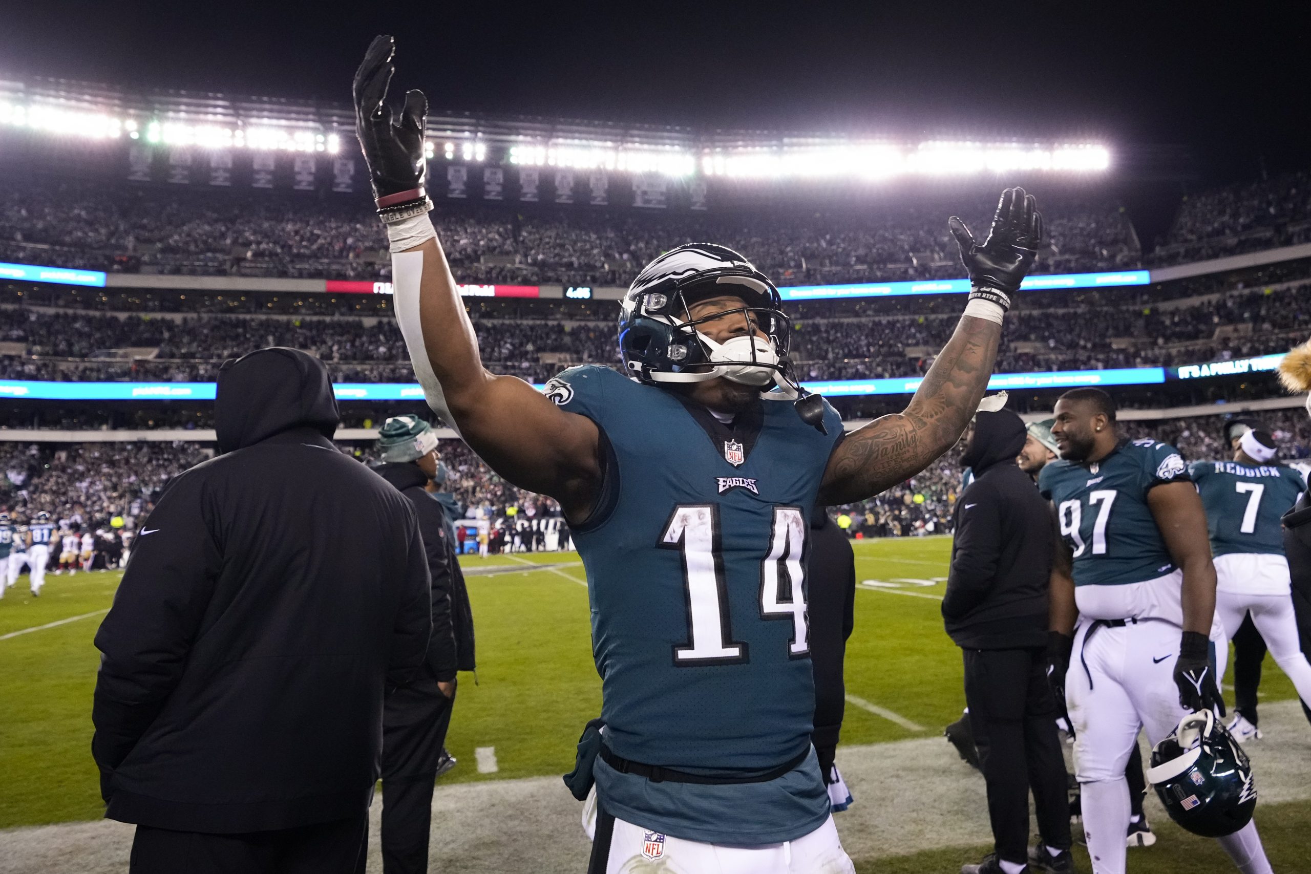 49ers Eagles Football