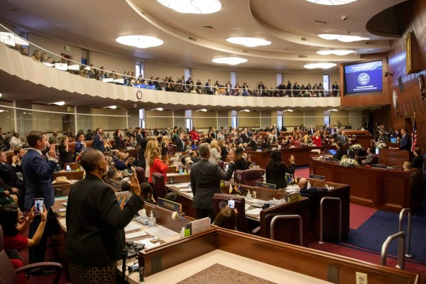 Nevada Senate passes bill that would legalize medically assisted suicide