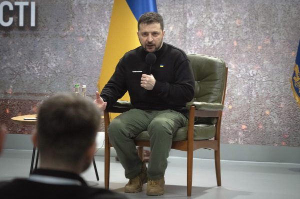 Calls to end US aid to Ukraine are ‘dangerous,’ Zelensky says
