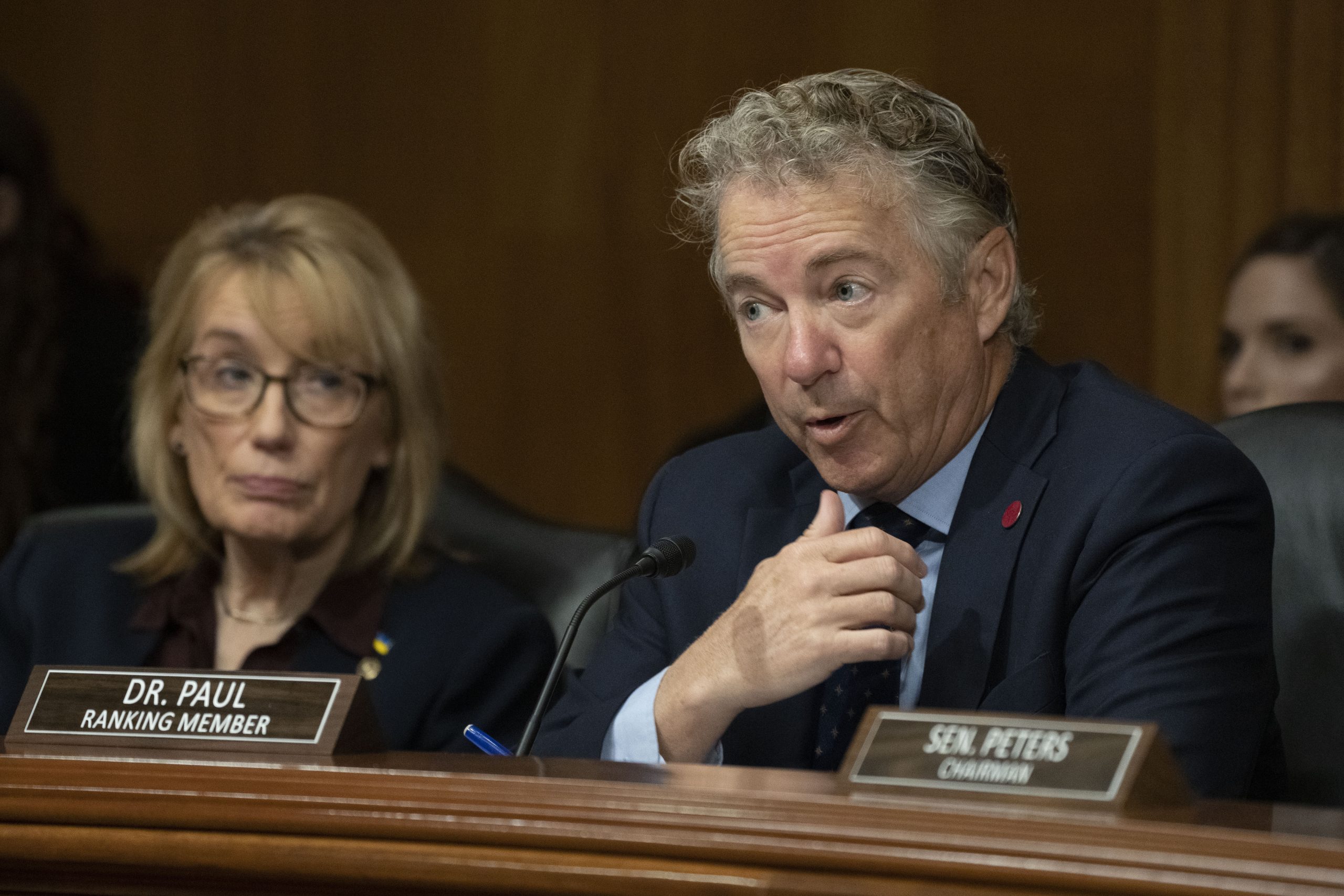 Margaret Wood Hassan, Rand Paul