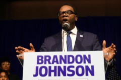 Chicago Mayor-elect Brandon Johnson touts sending social workers to 911 calls as crime solution