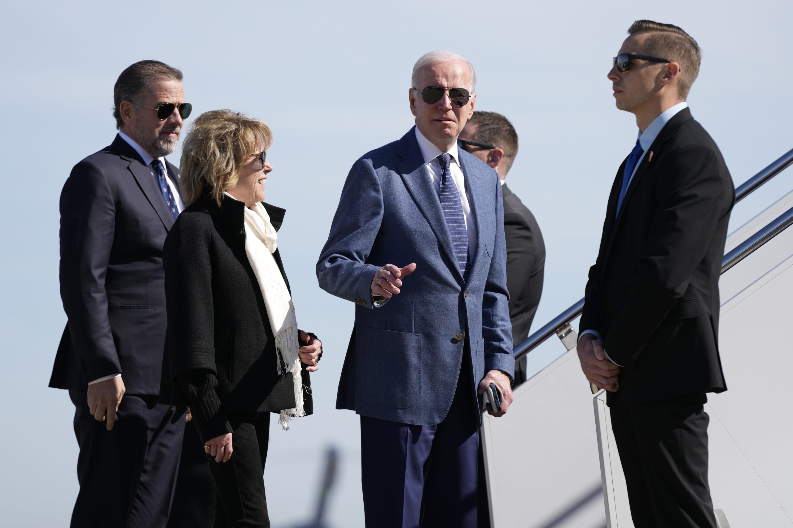 Biden should acknowledge all of his grandchildren