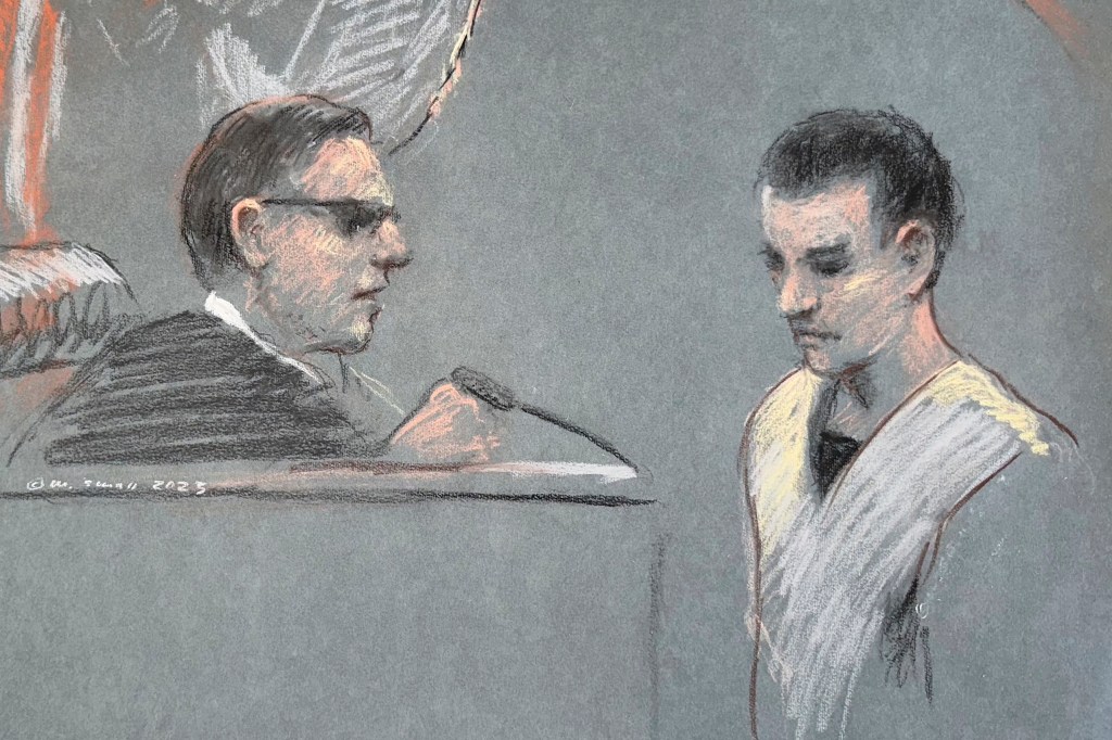 Air National Guardsman accused of leaking hundreds of documents indicted 