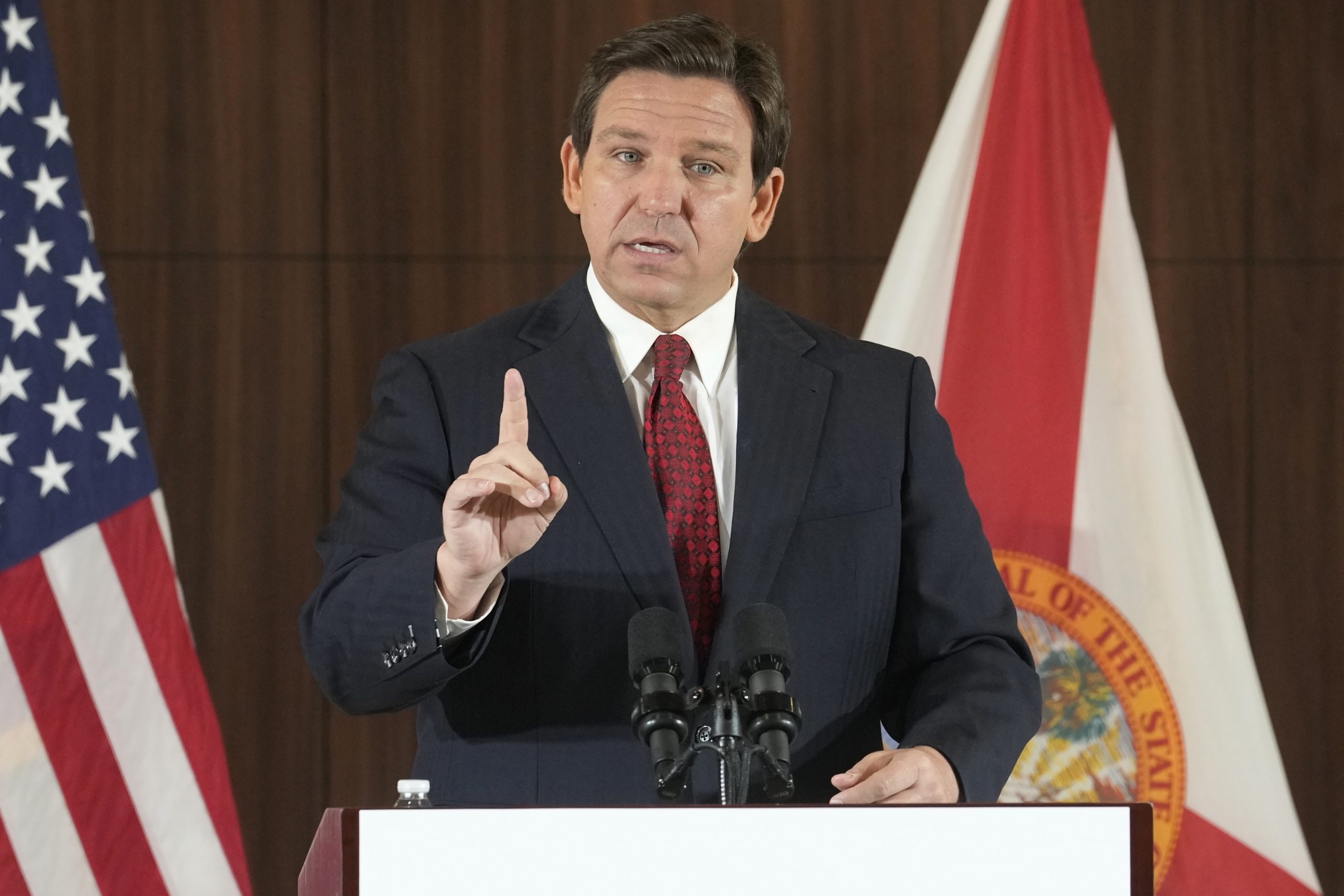 DeSantis signs bills limiting Chinese influence and purchases of land in Florida