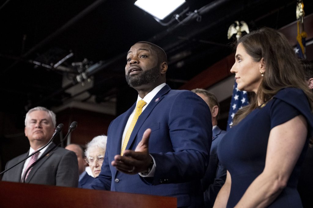 Byron Donalds reveals GOP having internal debate on defense spending