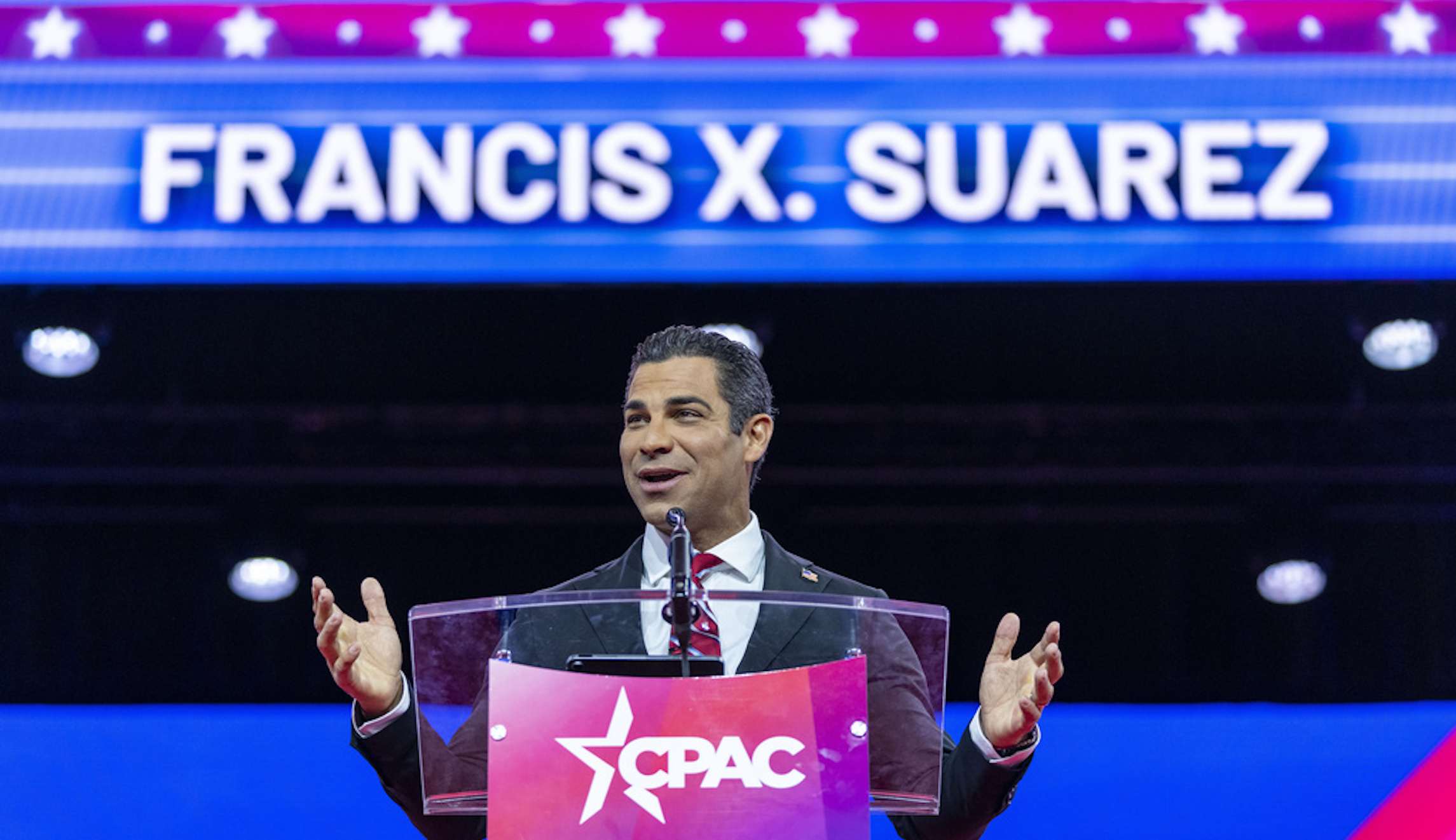 The growing Republican crowd