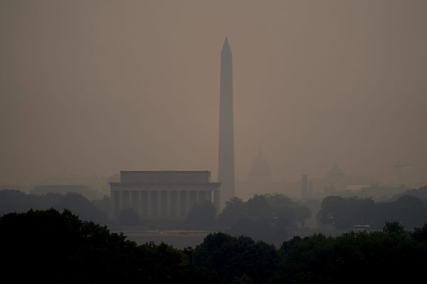 Wildfire smoke: Who is affected and how dangerous is it?