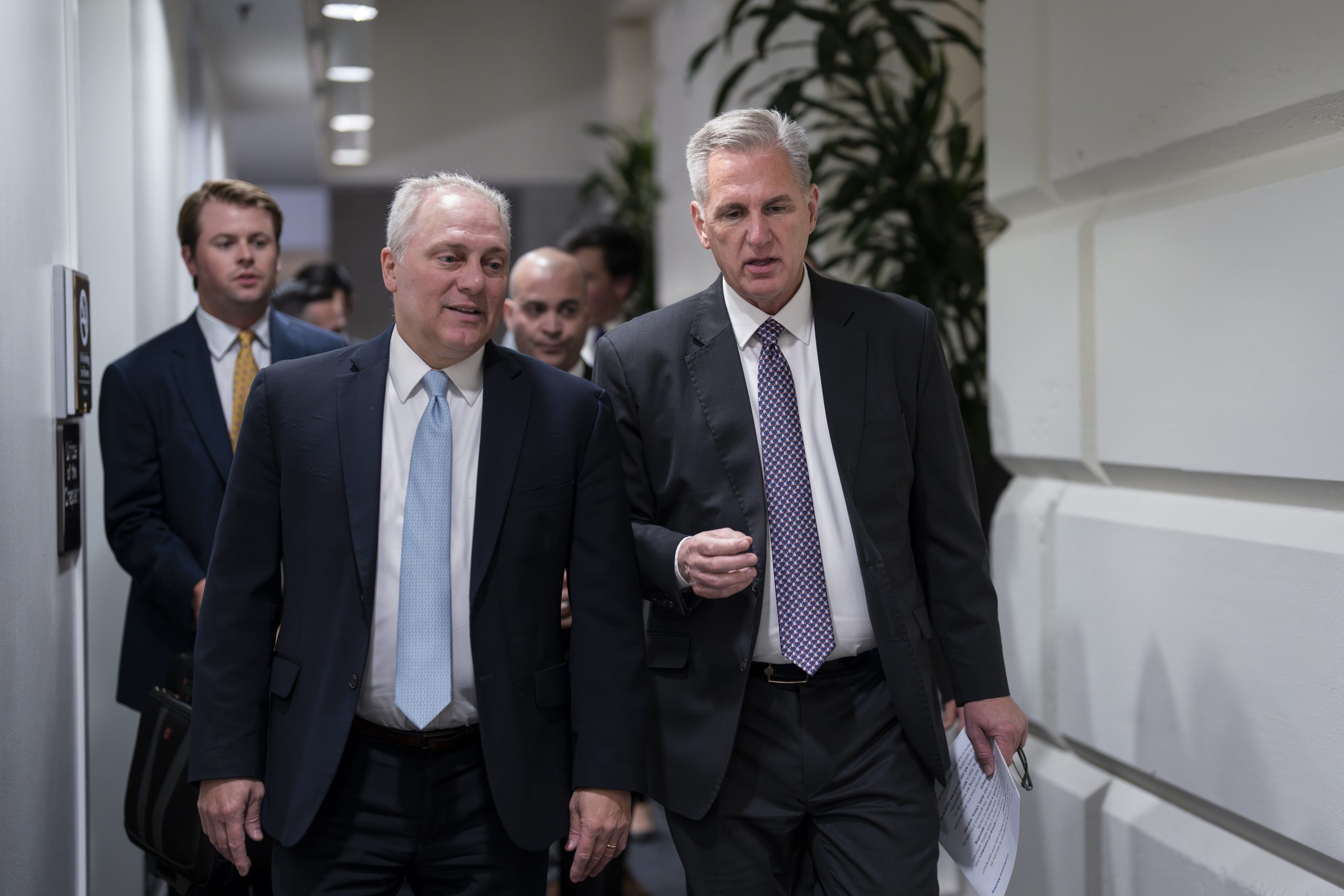 Government shutdown: Freedom Caucus could sabotage McCarthy after GOP resignation
