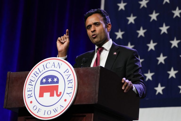 Republican presidential candidate businessman Vivek Ramaswamy speaks at the Republican Party of Iowa's 2023 Lincoln Dinner in Des Moines, Iowa, Friday, July 28, 2023. 