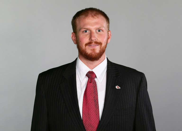 Kansas City Chiefs will pay for medical treatment of girl injured in assistant coach’s alleged DWI