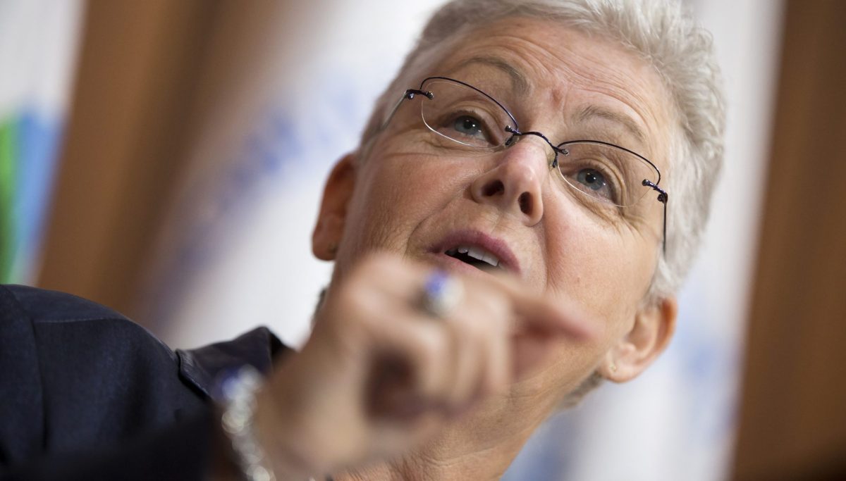 EPA chief defends ozone rule