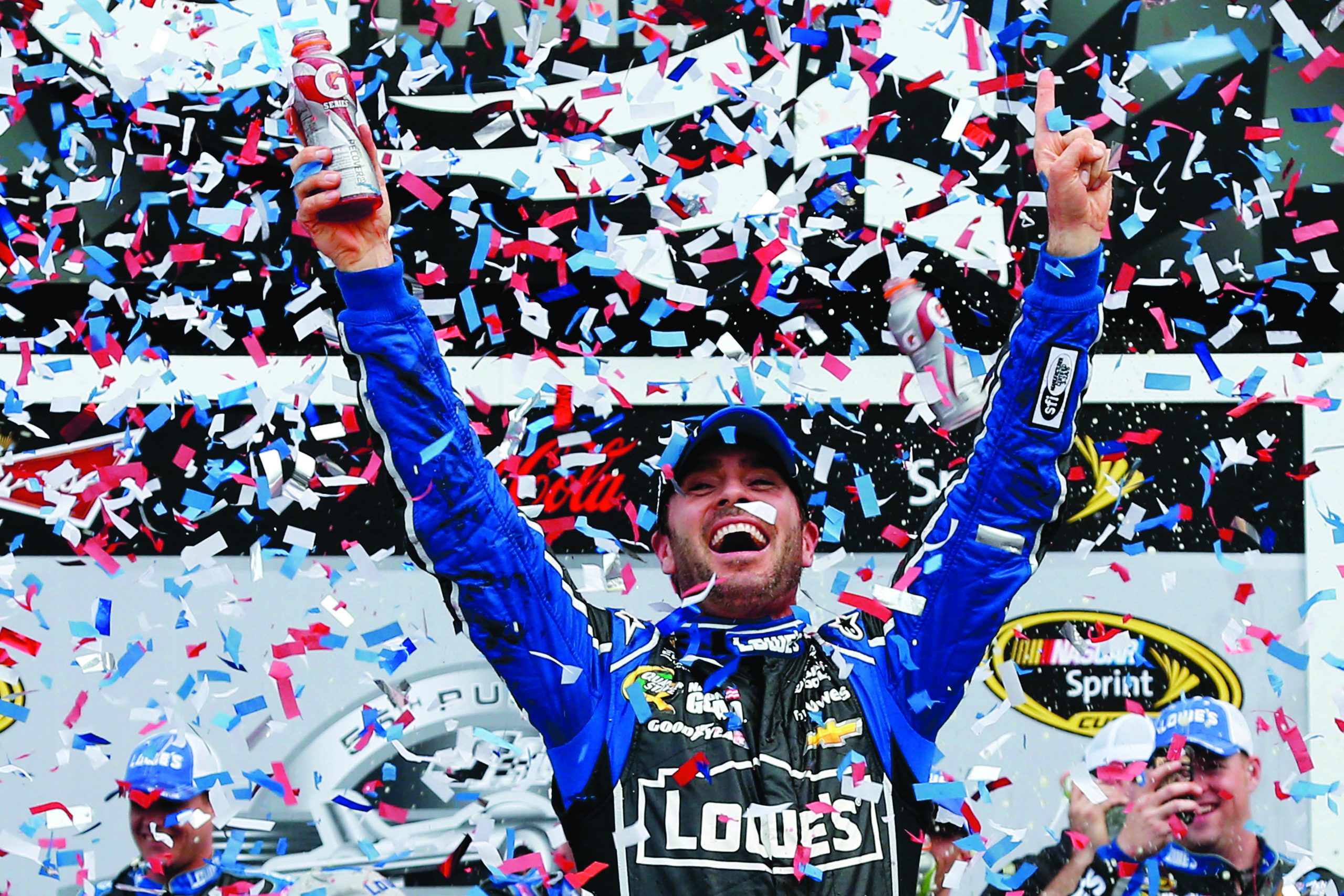 SEE IT: Racing legend Jimmie Johnson announces retirement