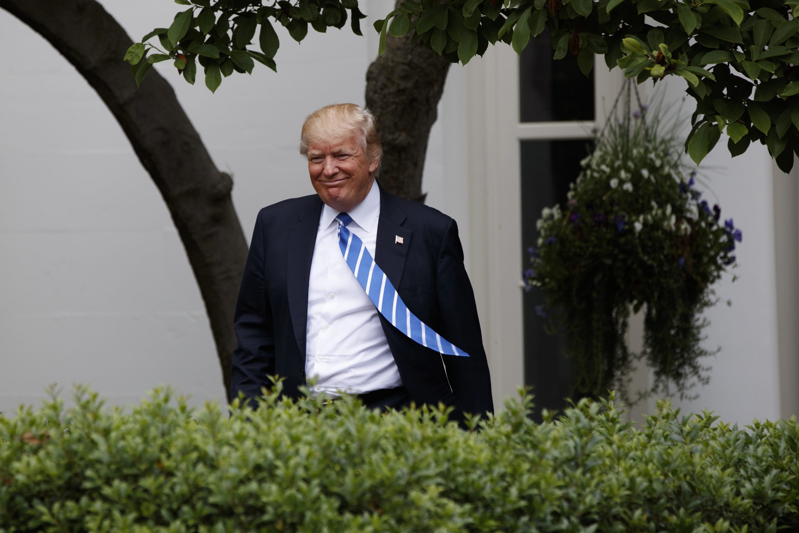 Fights over Trump drive couples, especially millennials, to split up