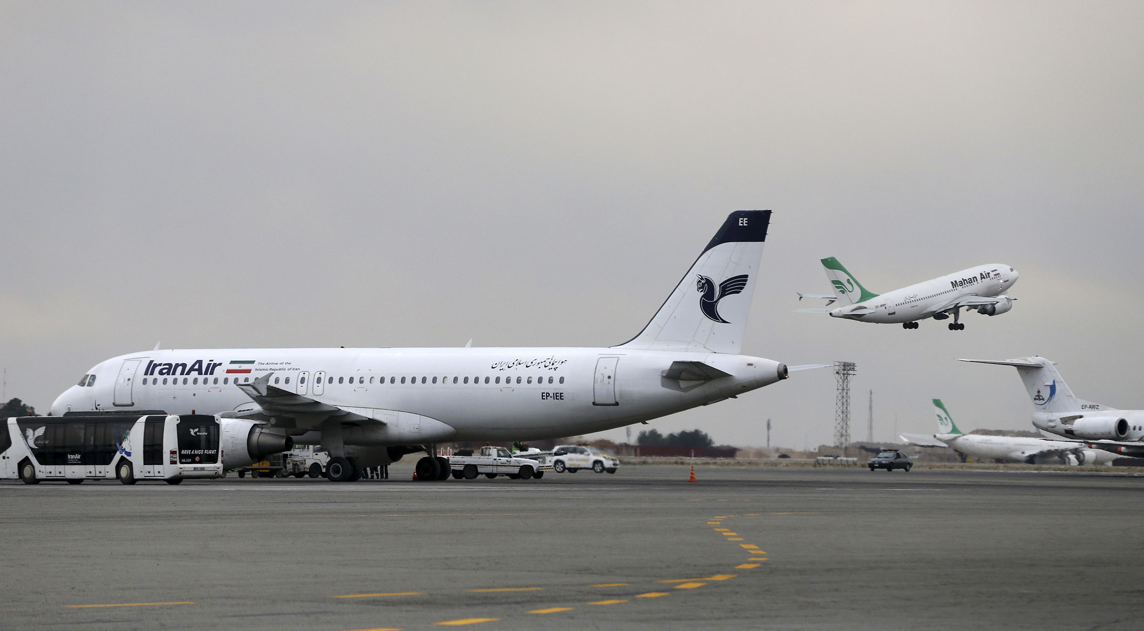 Iran, Boeing reach $16.6 billion deal