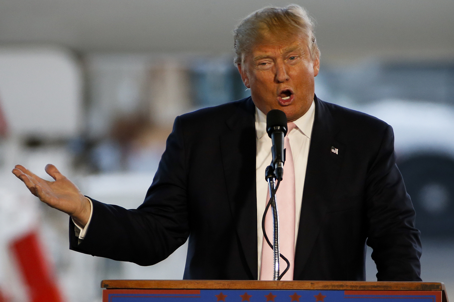 Trump regrets Heidi Cruz attack