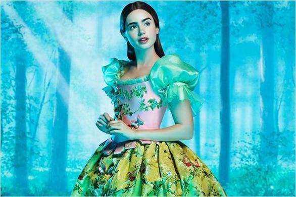 ‘Mirror’ entertains, but it’s not the fairest version of the fairy tale