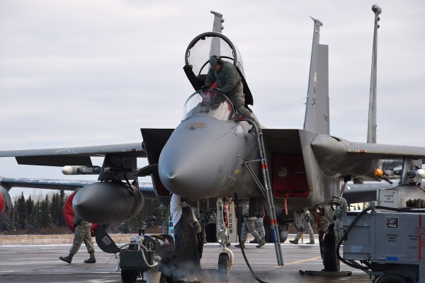 Air Force weighs retiring the F-15C to save money