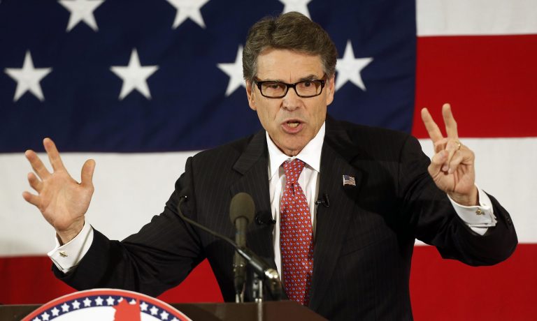 Former Texas Gov. Rick Perry's lawyers have continually challenged the indictment. (AP Photo)