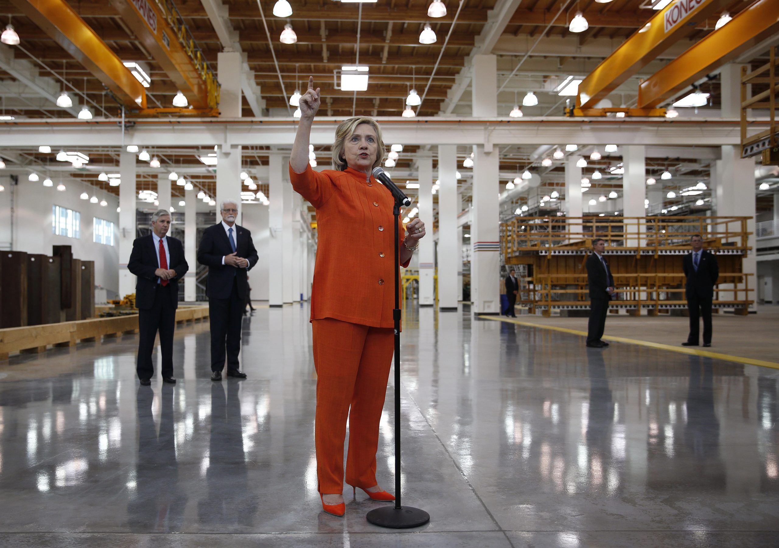 Campaign: Hillary Clinton was ‘passive recipient’ of sensitive emails