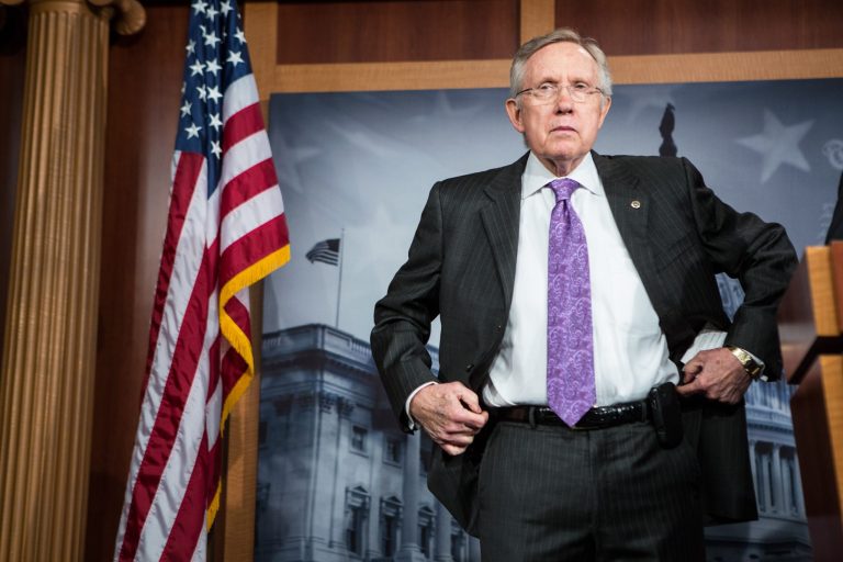 Harry Reid again threatens to curb GOP filibusters