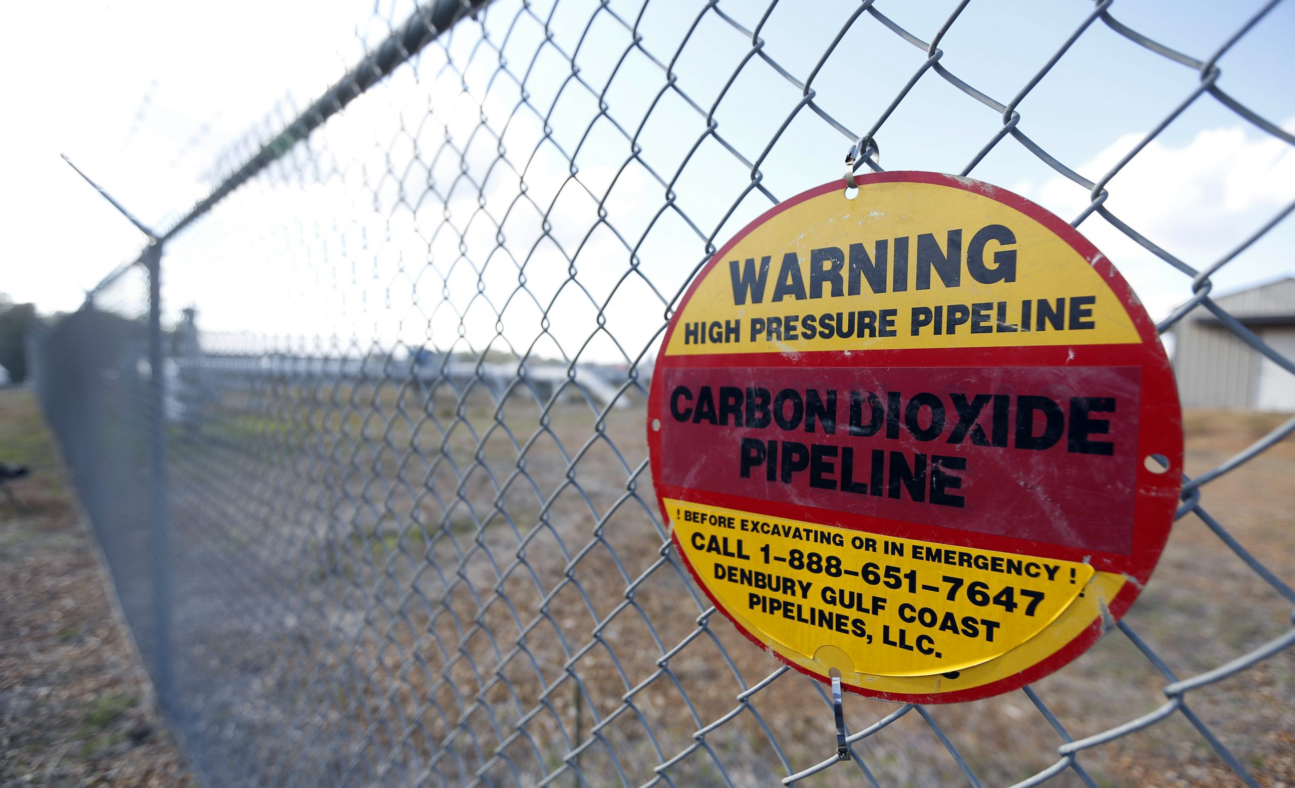 To clean up coal, Obama pushes more oil production