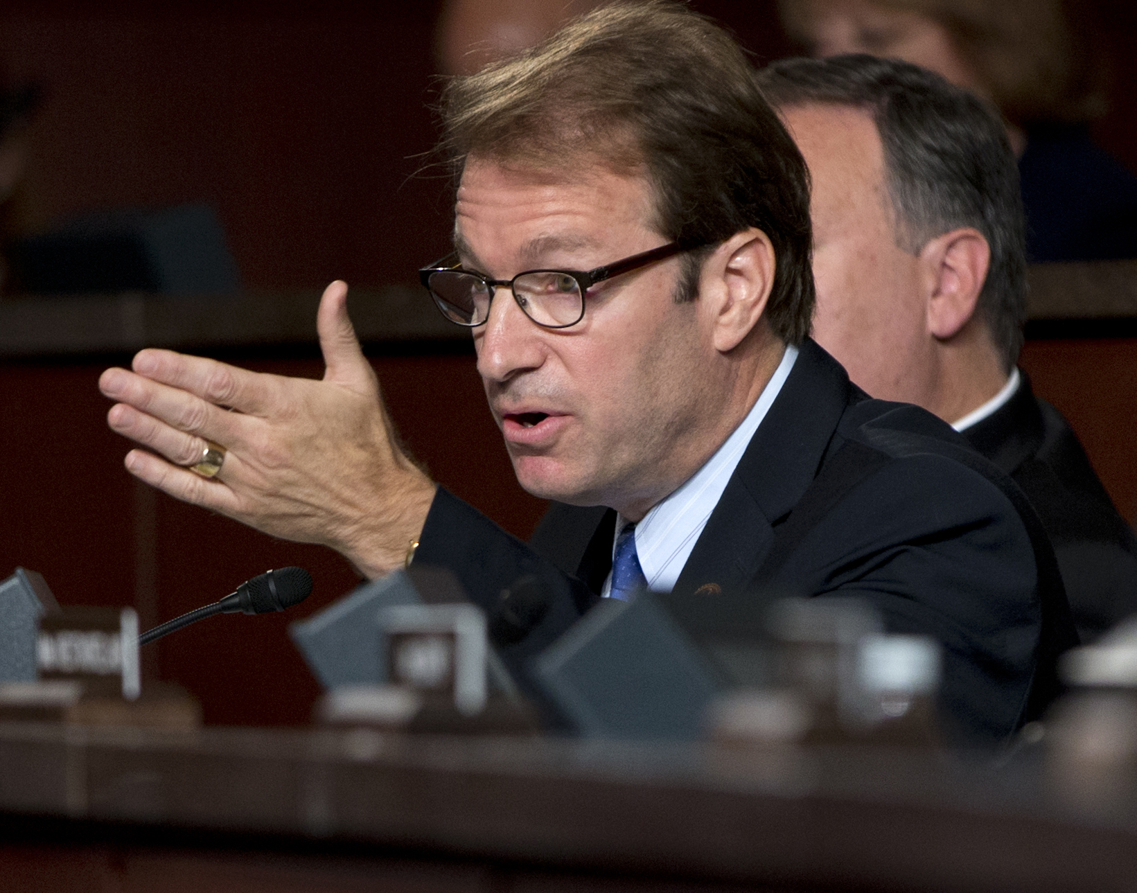 Congress advances legislation targeted at Obama conflict-of-interest rule