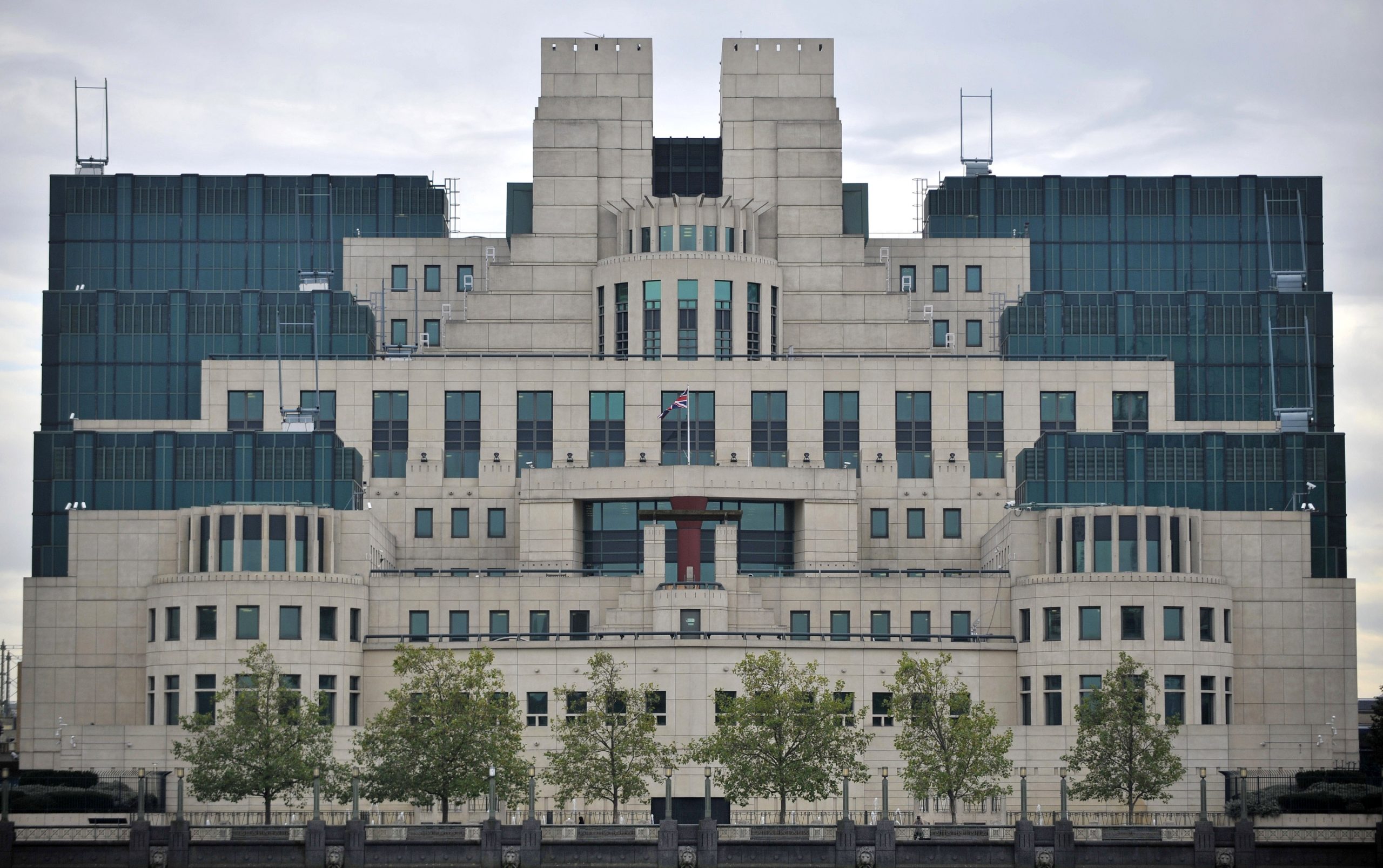 The UK’s spy agencies need more analysts and minorities