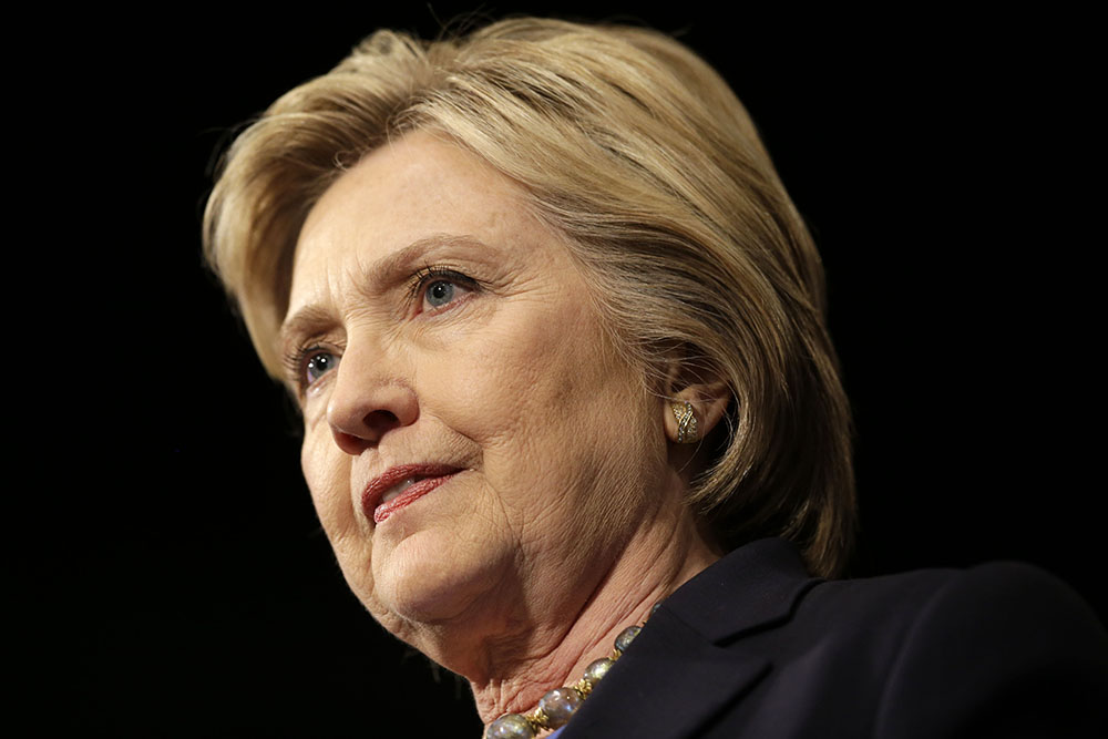 Veterans group launches national bus tour to indict Clinton