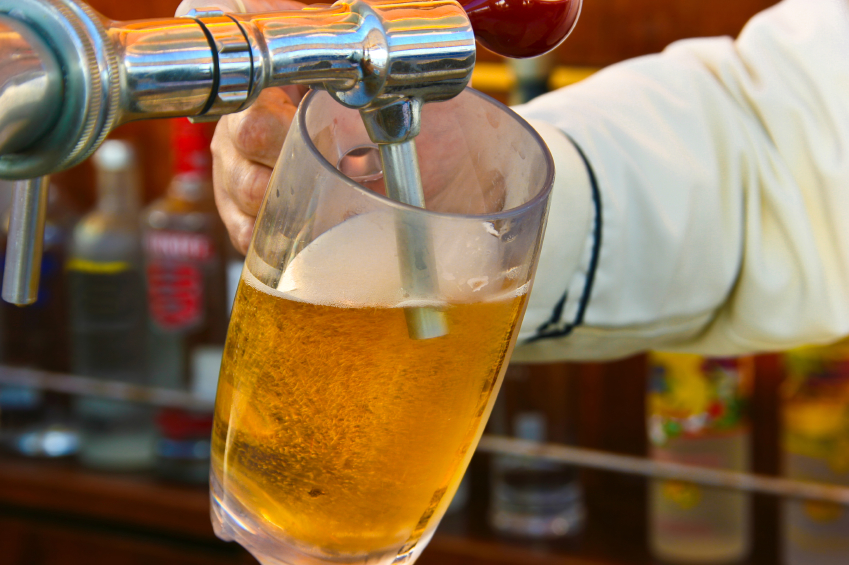 Beer tax overhaul pits big brewers against crafty upstarts