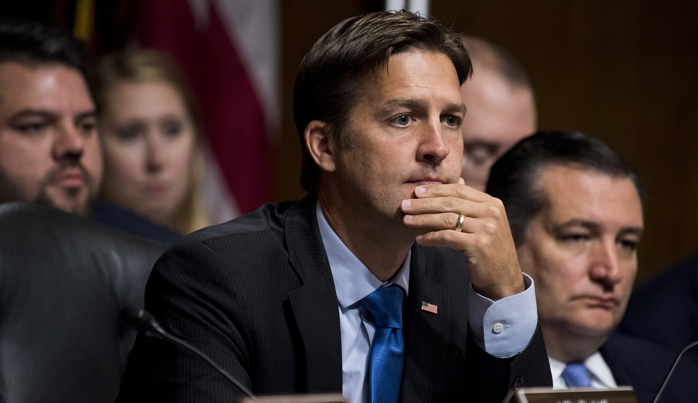 Sasse calls for Russia to be expelled from Interpol