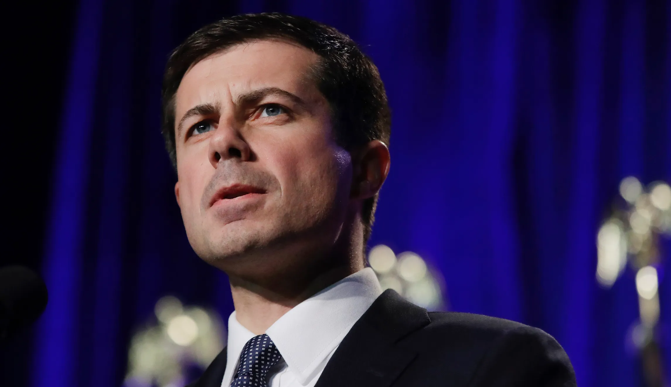 Poll: Buttigieg takes 10-point lead in New Hampshire