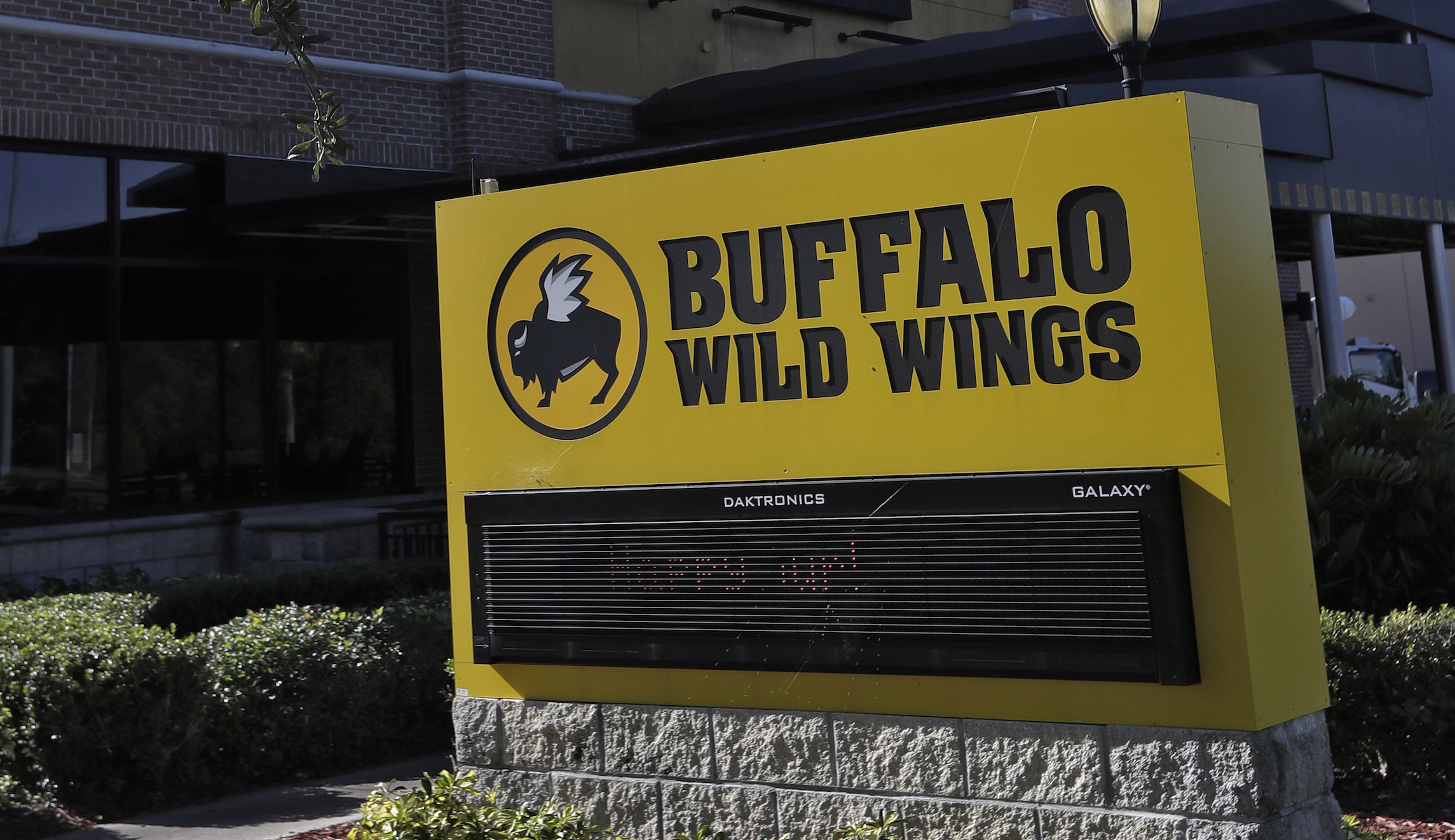 Boneless bust: Judge tosses suit against Buffalo Wild Wings for ‘deceptive’ marketing