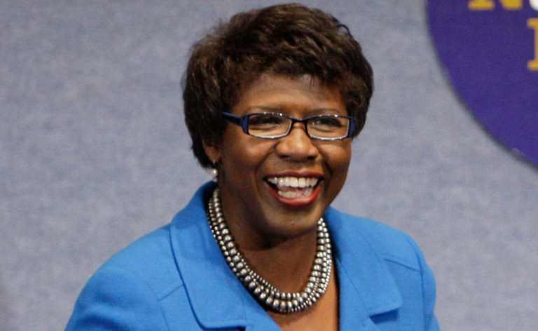 Gwen Ifill's tweet referring to Israeli Prime Minister Benjamin Netanyahu represents a 