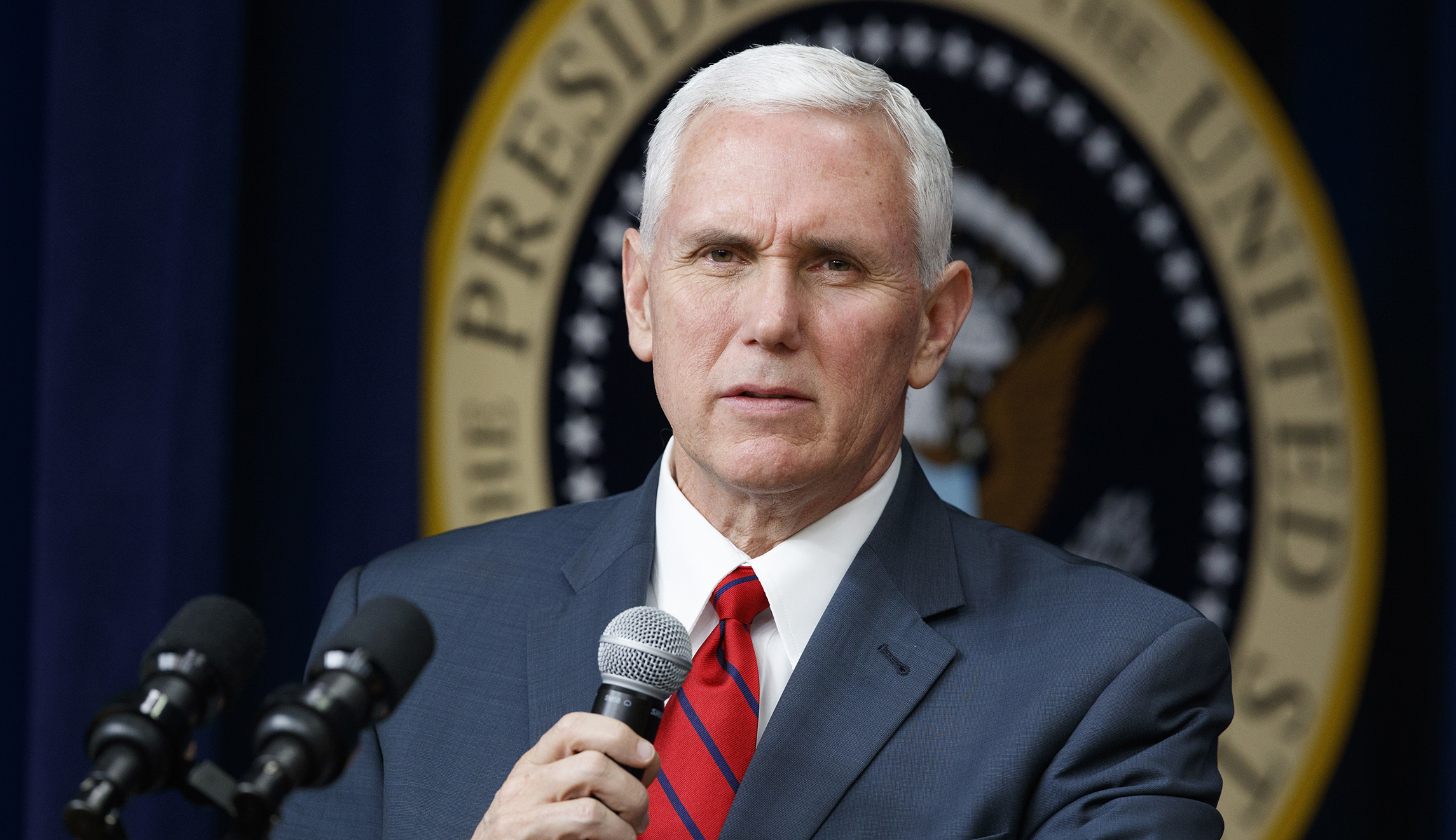 Mike Pence leaves UN to wrangle Republican votes on Obamacare repeal