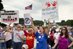 Tea Party Express Chairman Amy Kremer steps down