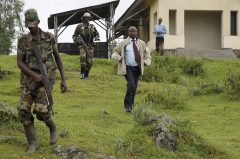Congo rebels to go to Uganda for negotiations