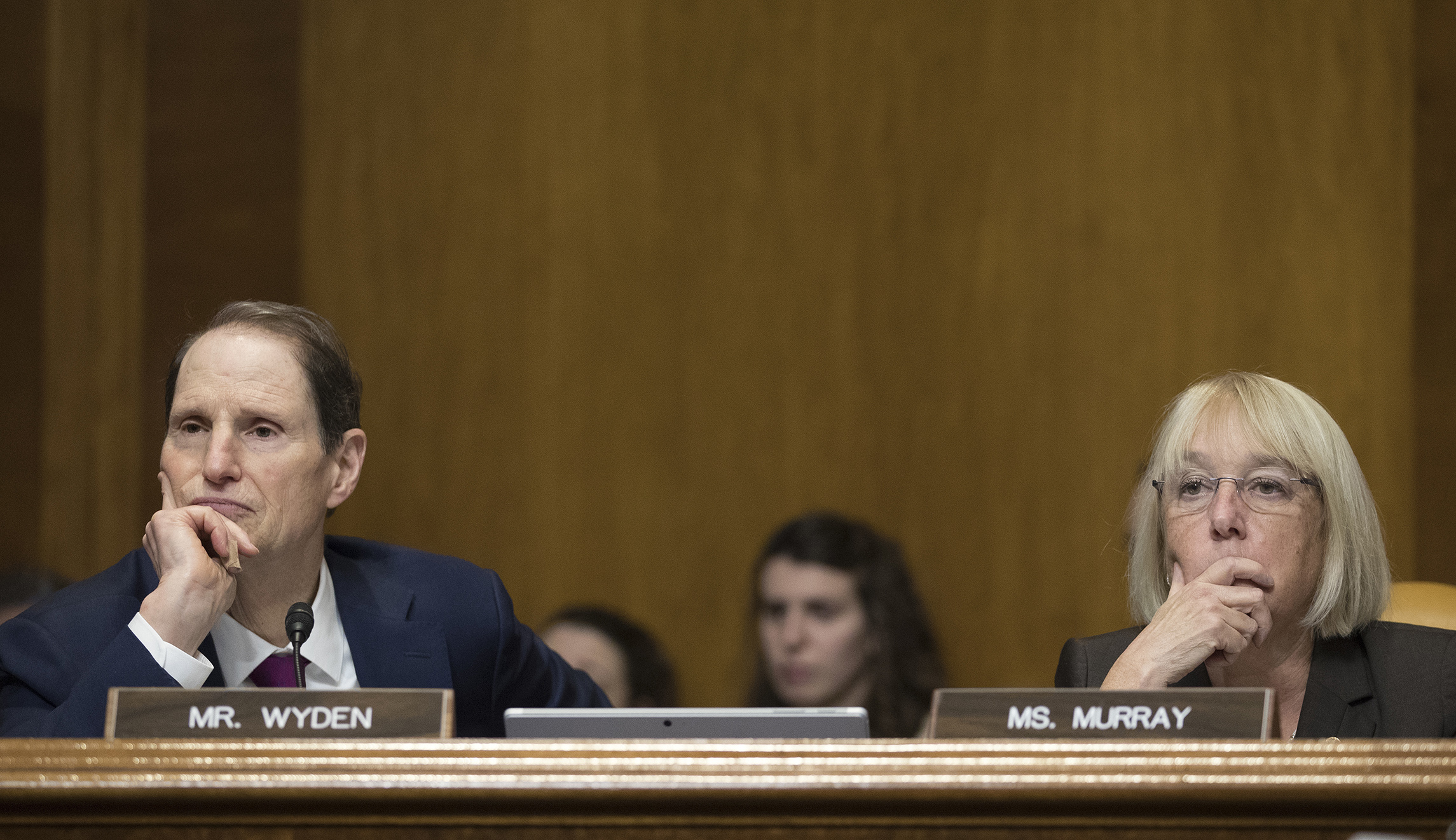 Democrats call for extension of Obamacare open enrollment